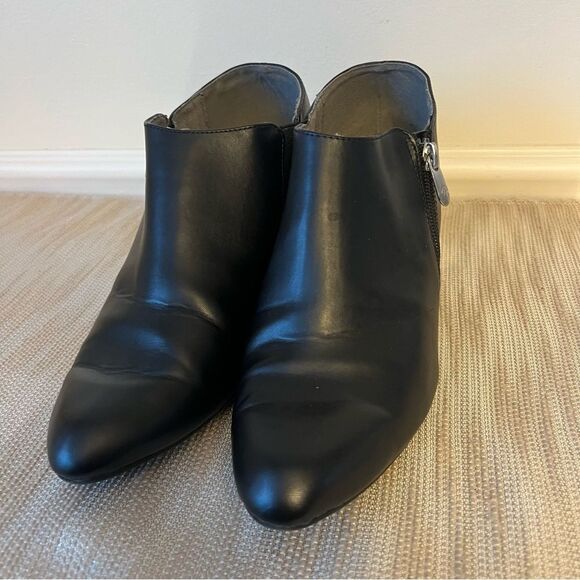 Adrienne Vittadini Midge wedge heel SHOOTIE Sz 10 BLACK - Picture 5 of 11